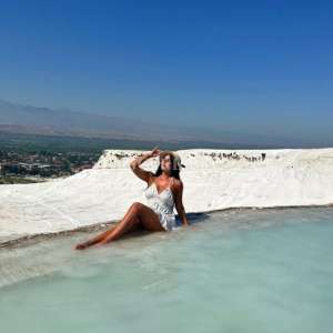 Seksi bir kadın Nilufer